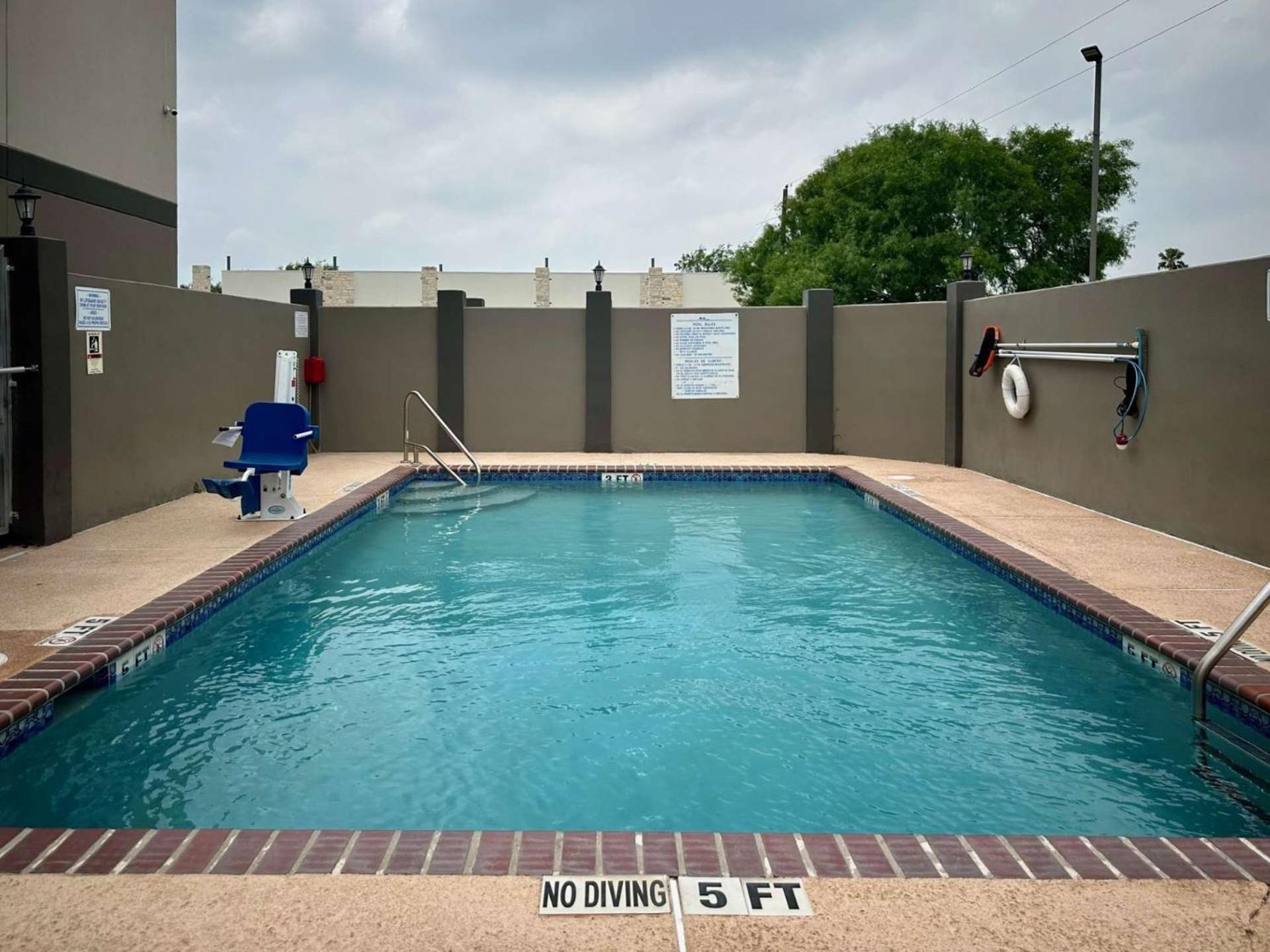 Motel 6-Mission, Tx Dış mekan fotoğraf
